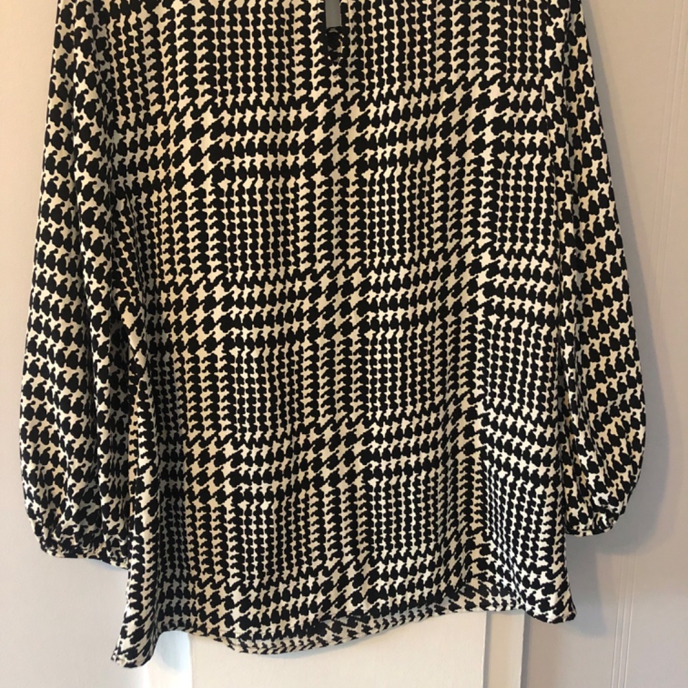 Talbots Blouse - Picture 4 of 5
